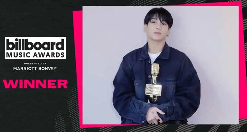 Jungkook won the BBMAs trophy for the first time in 10 years as a soloist in Korea."Top Global K-Pop Song"
