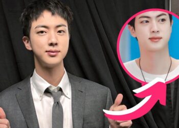 BTS Jin’s Unexpectedly “Exposing” Outfit For First Airport Appearance Since Military Discharge