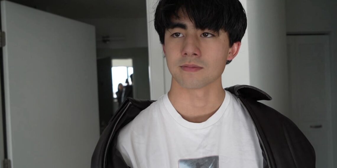 Jungkook look-alike contest held in Chicago draws fans with tattoos and piercings