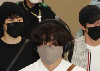Airline Employee Indicted For Selling BTS’s Flight Information