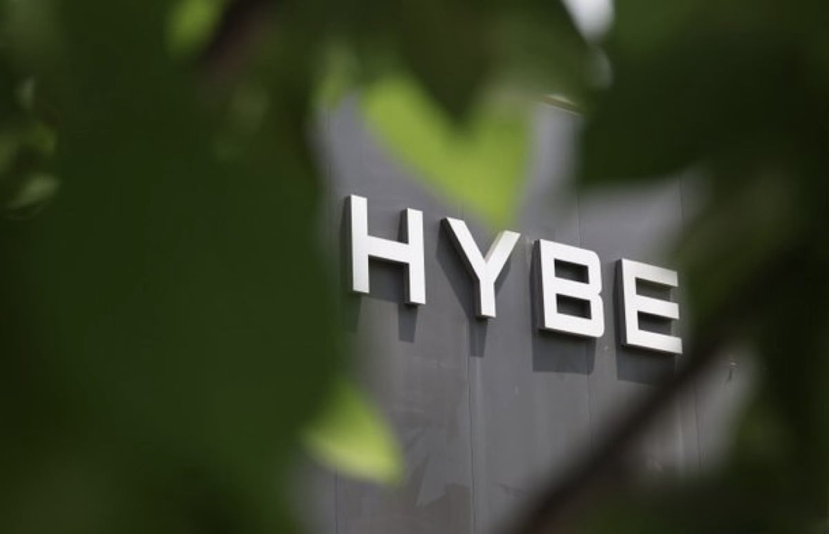 BTS’s Jungkook Is The 21st Century Michael Jackson, According To Korea’s Representative Vocal Trainer