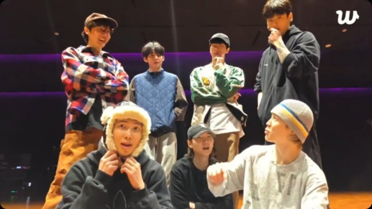 BTS’s V Has The Most Relatable Reaction To Watching K-Drama “Our Blues”