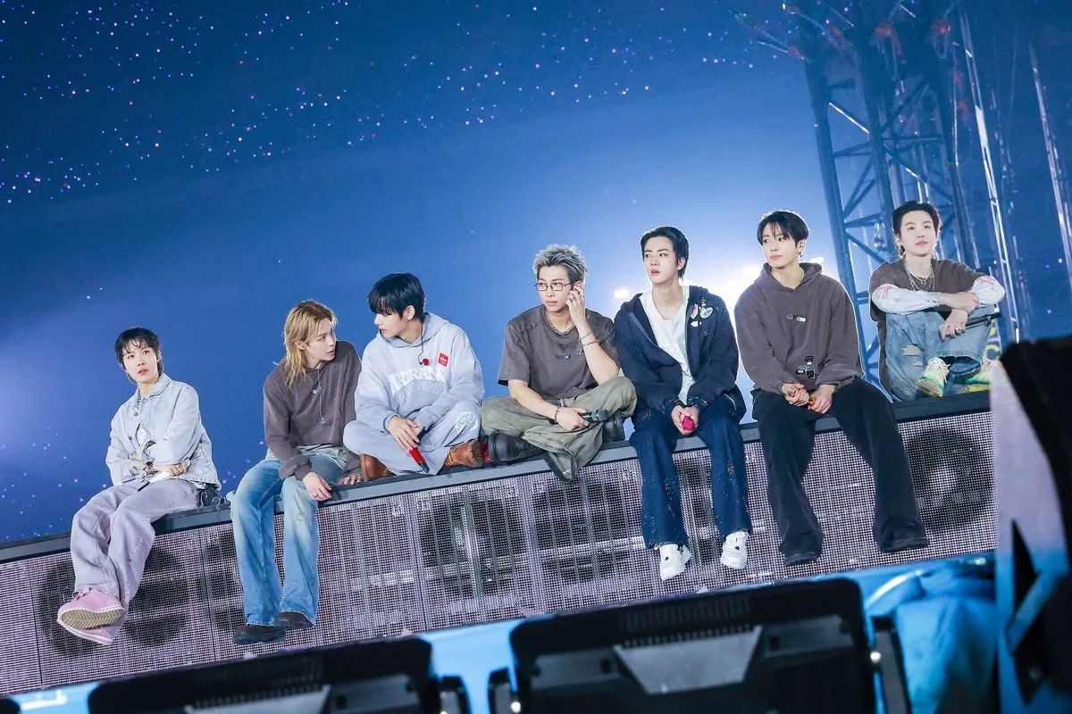 K-pop fans say V’s past social media posts already made it obvious he was dating